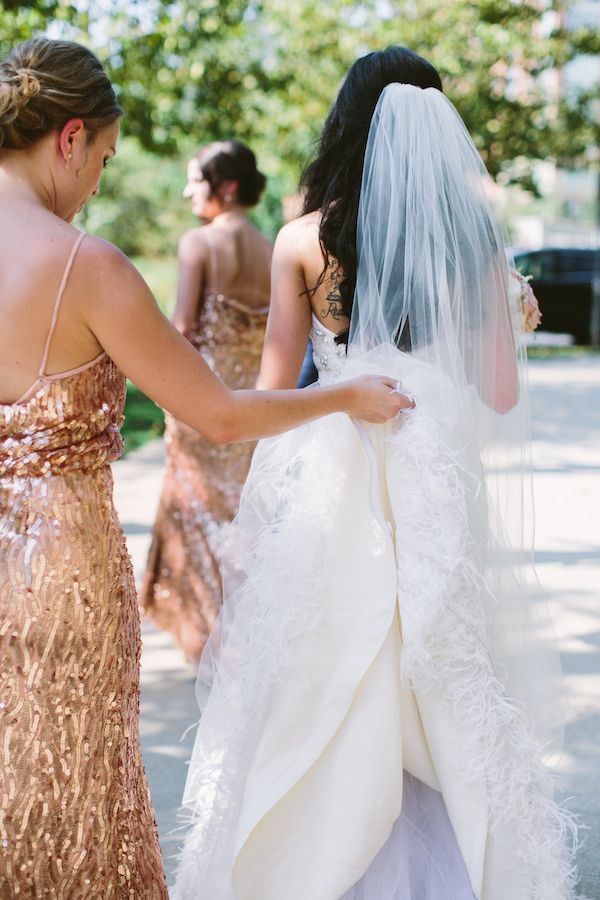  Must-See Rose Gold Bridesmaid Dresses Paired with Blush Bouquets 