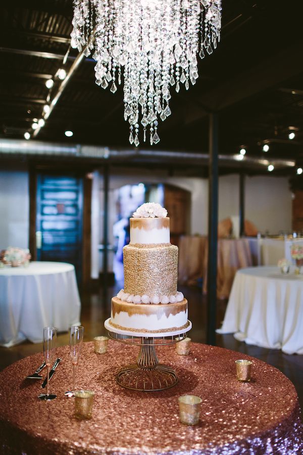  Must-See Rose Gold Bridesmaid Dresses Paired with Blush Bouquets 