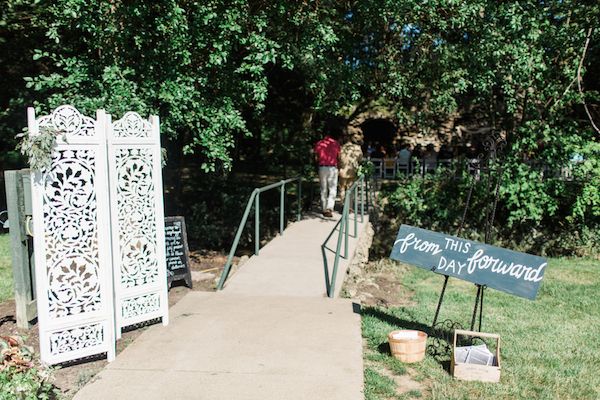  Bright & Beautiful Ohio Wedding in Berry Tones