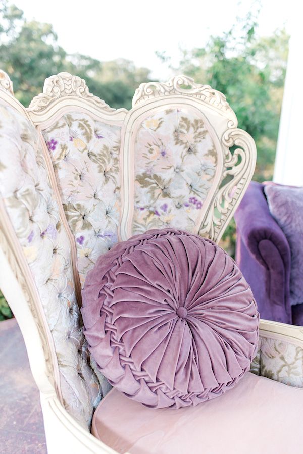  Featuring Pantone's Ultra Violet in a Sweet Southern Setting