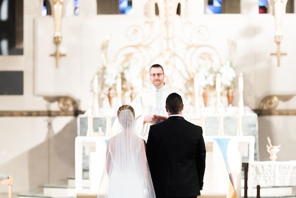  A Classic Wedding with Lush Blooms + A Must-See Wedding Dress!