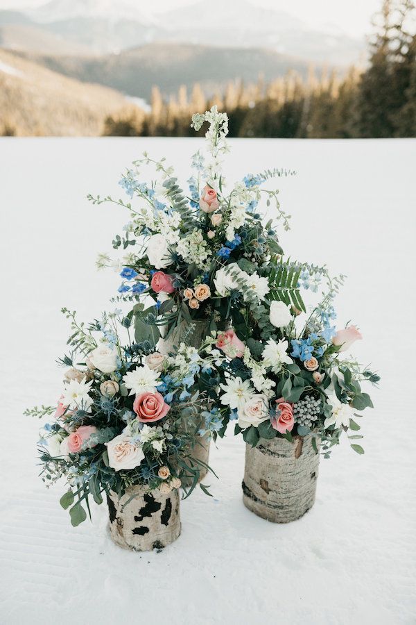  A Mountaintop Winter Wedding in Snowy Keystone Colorado