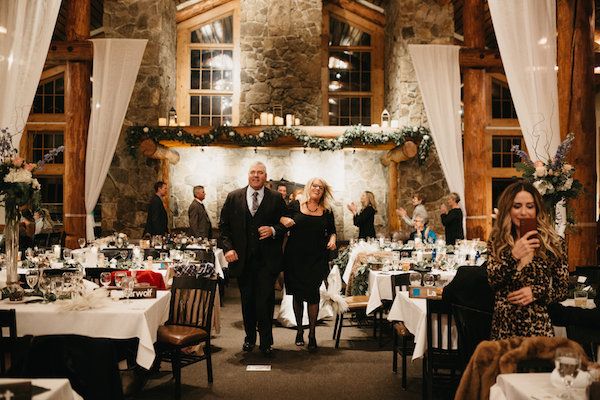  A Mountaintop Winter Wedding in Snowy Keystone Colorado