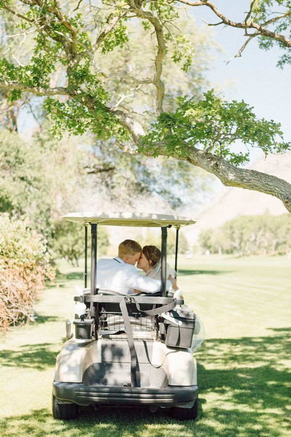  A Bright & Beautiful Utah Wedding 