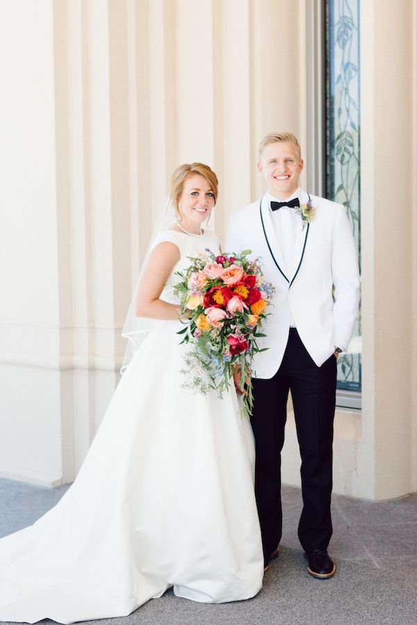  A Bright & Beautiful Utah Wedding 