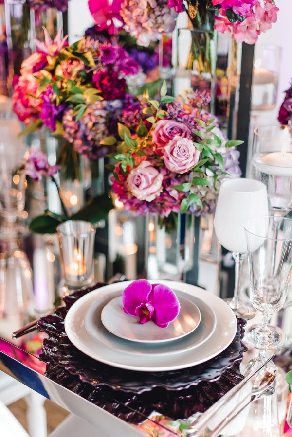  Glamorous Wedding Inspo Featuring Pantone's Color of the Year: Ultra Violet!