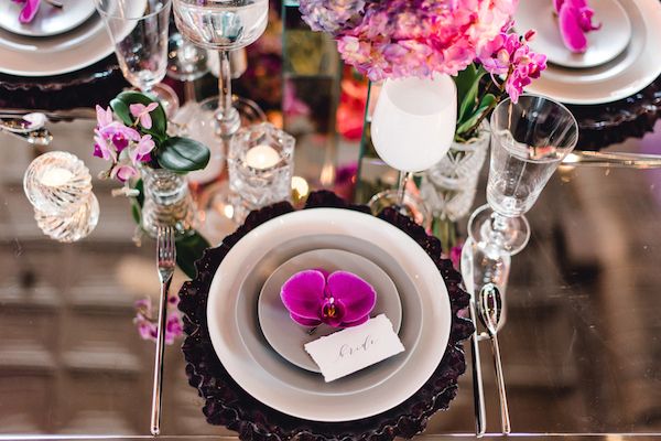  Glamorous Wedding Inspo Featuring Pantone's Color of the Year: Ultra Violet!