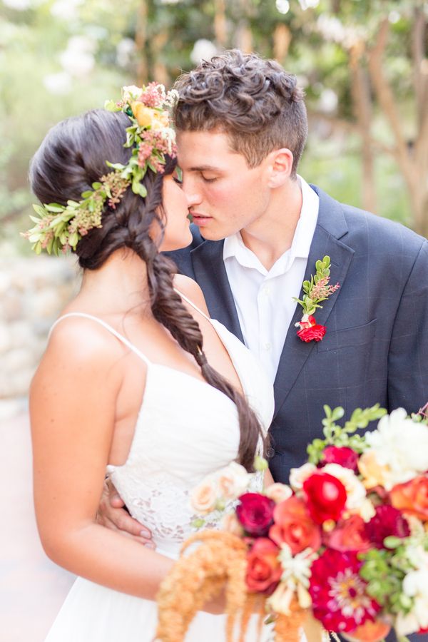  Romantic Nuptials at Rancho Las Lomas 