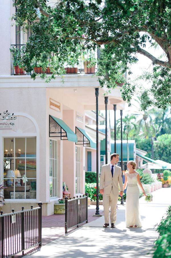  A Sunny and Sweet Naples Wedding