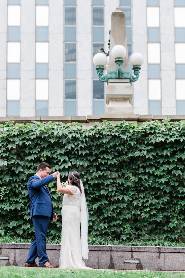  A Dreamy Chicago Wedding at Galleria Marchetti