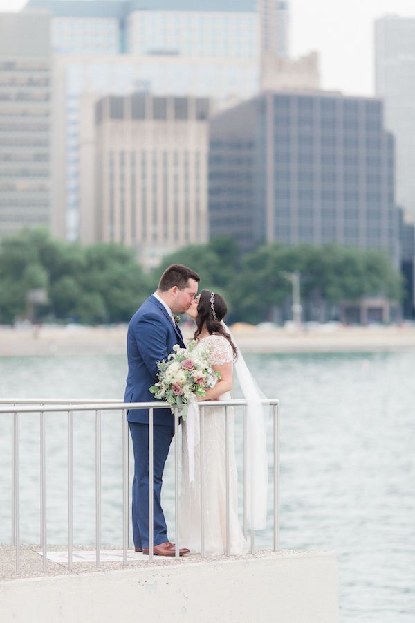  A Dreamy Chicago Wedding at Galleria Marchetti