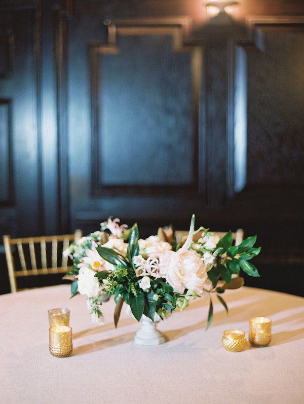  A Classic Winter Wedding in South Carolina