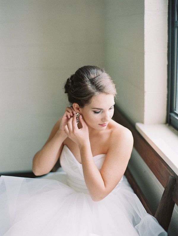  A Classic Winter Wedding in South Carolina