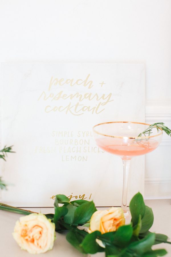  Modern Peach and Gray Wedding Inspo