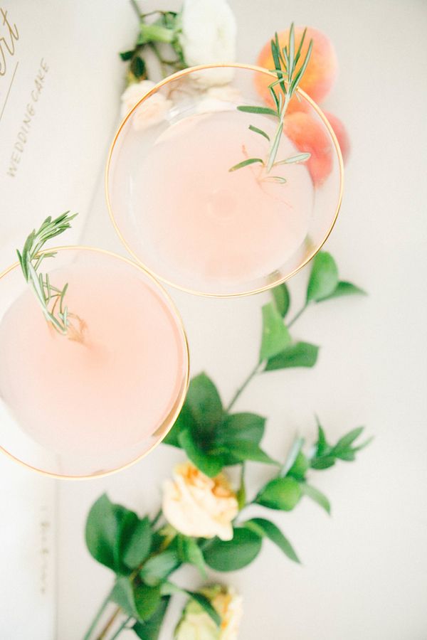  Modern Peach and Gray Wedding Inspo