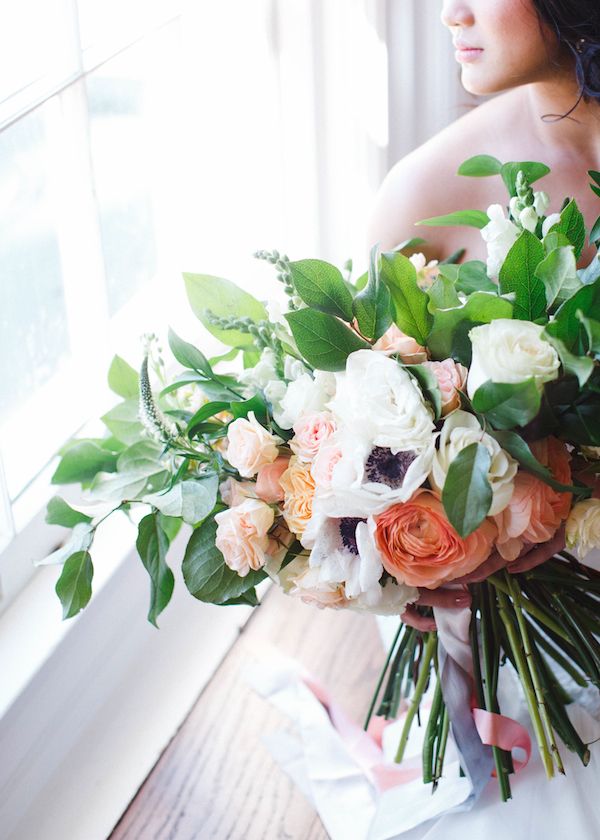  Modern Peach and Gray Wedding Inspo