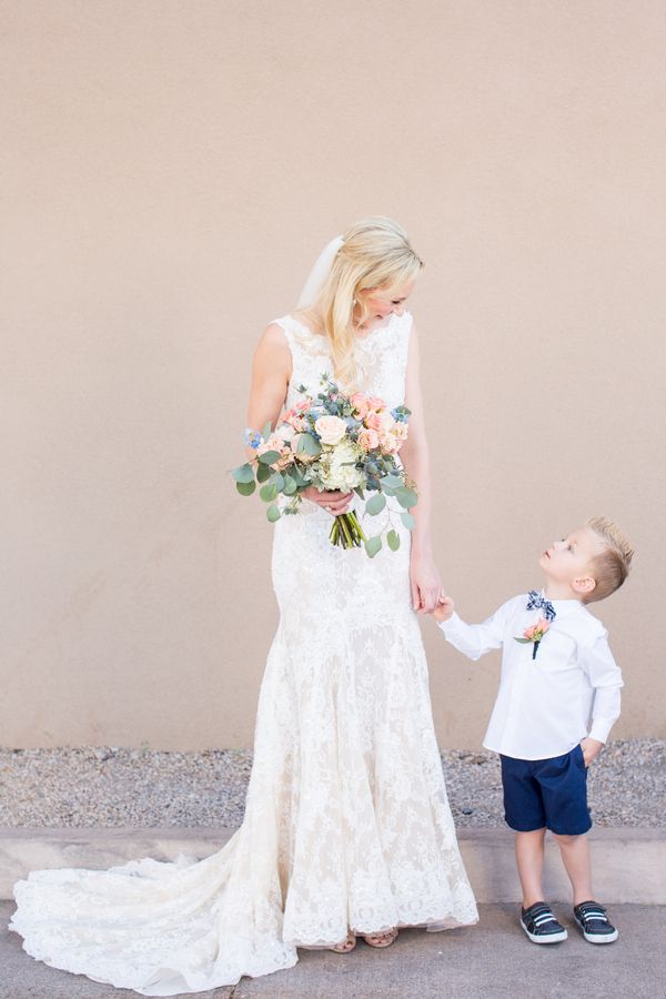  A Taste of Texas Meets the AZ Desert in this Timeless Wedding!