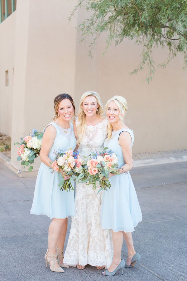  A Taste of Texas Meets the AZ Desert in this Timeless Wedding!