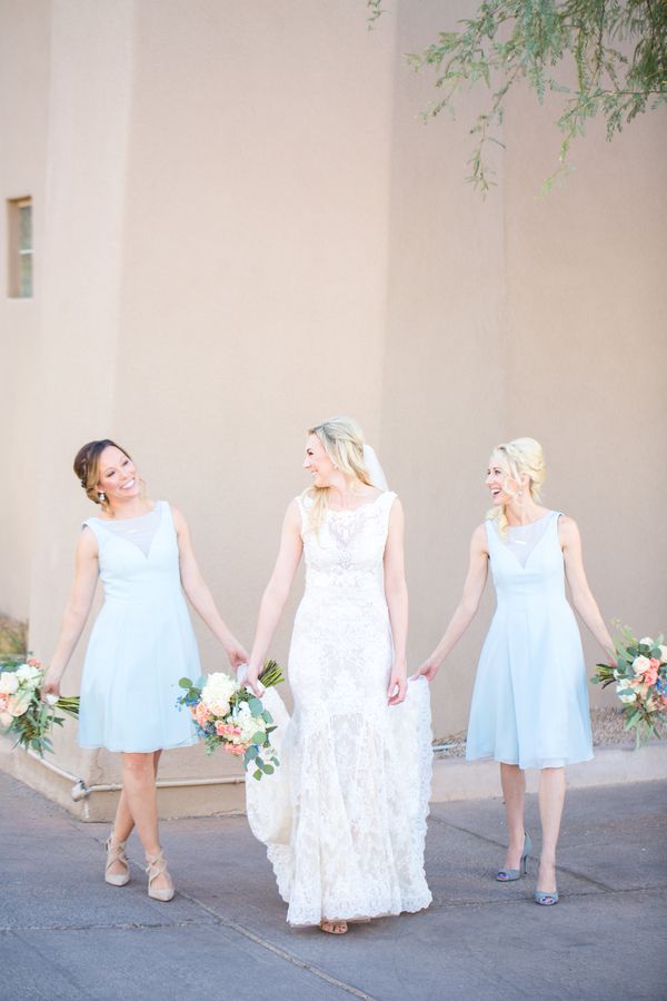  A Taste of Texas Meets the AZ Desert in this Timeless Wedding!