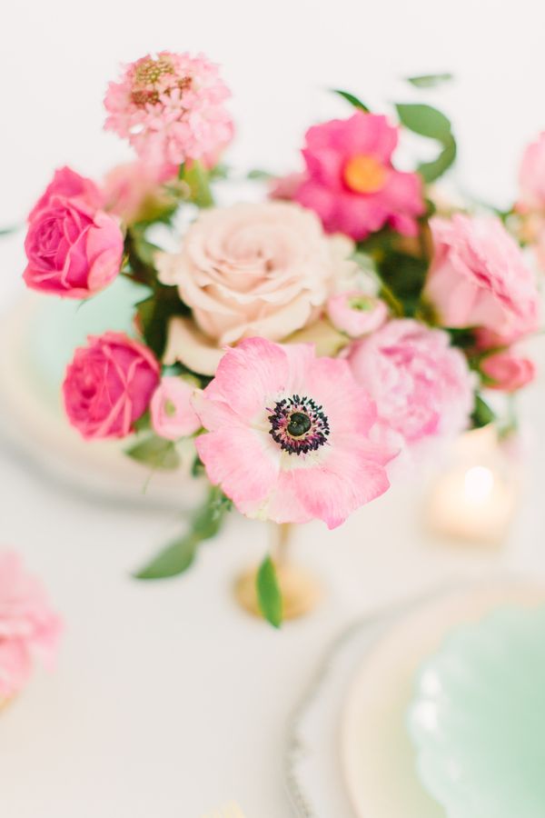  Bridal Inspiration with a Must-See Pink Bouquet