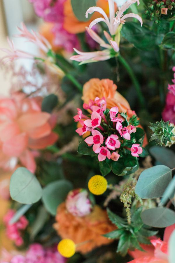  Colorful Florals at This Fun South Carolina Wedding