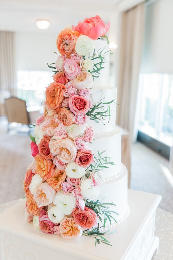  Colorful Florals at This Fun South Carolina Wedding