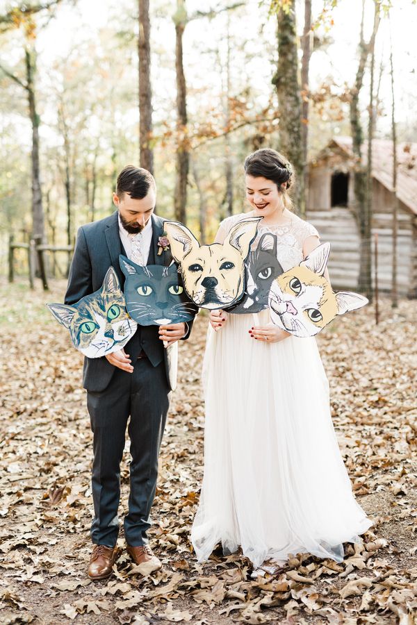  Two Animal-Lovers Get Married in Alabama