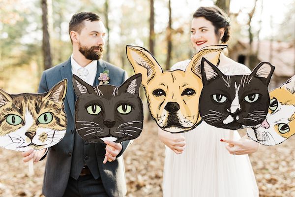  Two Animal-Lovers Get Married in Alabama