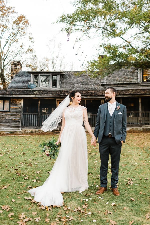  Two Animal-Lovers Get Married in Alabama