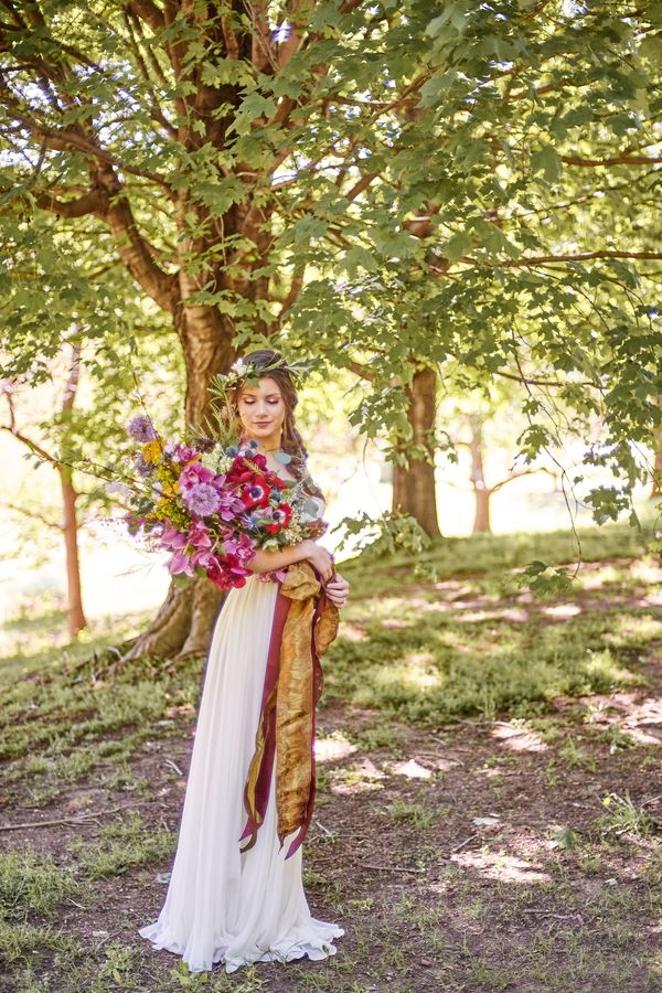  Bohemian Elegance in this Colorful Shoot with Two Bridal Looks