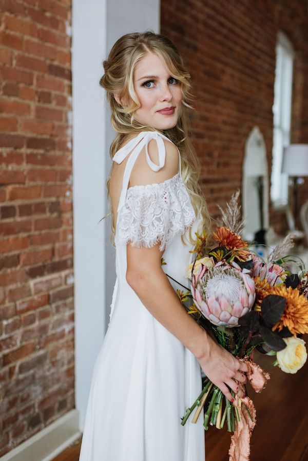 Autumn Wedding Inspiration Featuring Wilderly Bride