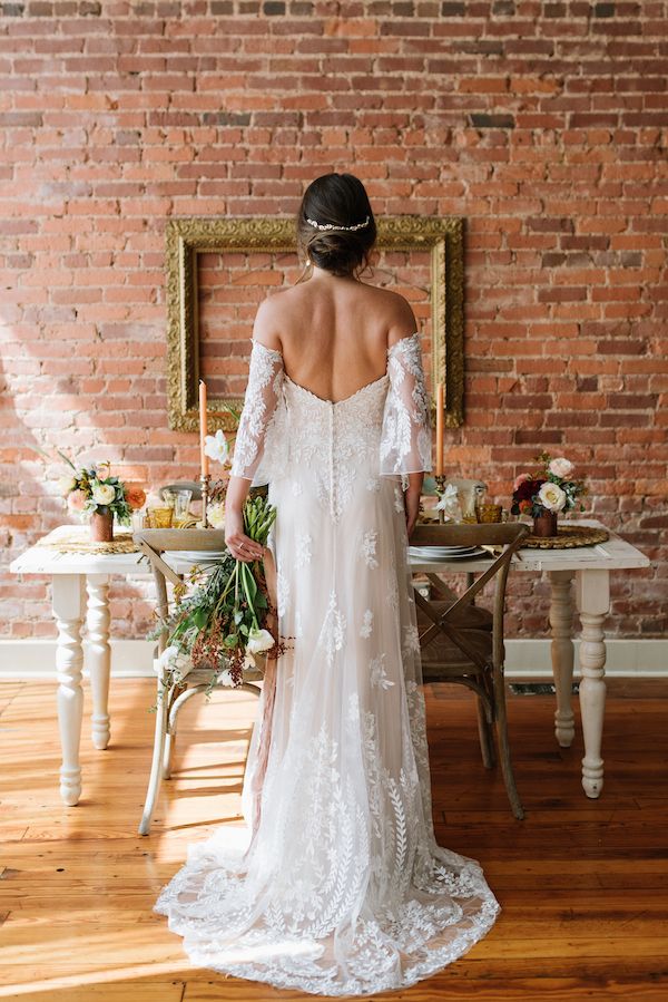 Autumn Wedding Inspiration Featuring Wilderly Bride