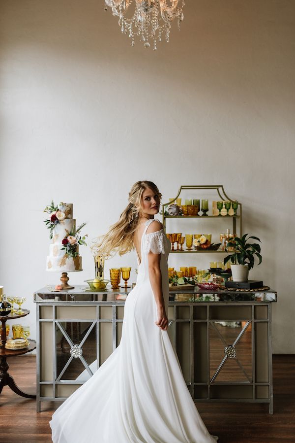 Reception Lounge Ideas with Allure Bridals x Wilderly Bride