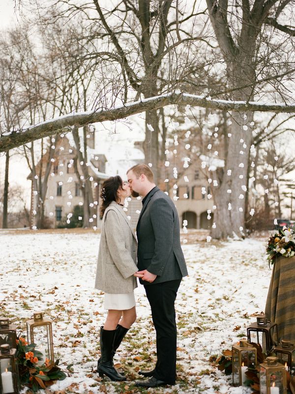  Intimate Winter Elopement Celebrated with Friends