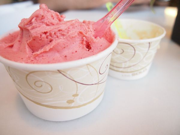 photo anniversarygelatohisamphers_zpsc34796a2.jpg