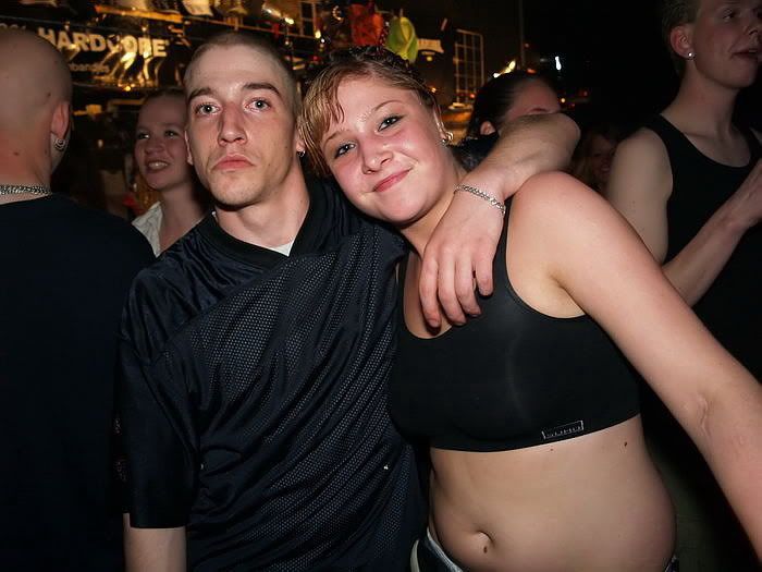 [img]http://i24.photobucket.com/albums/c32/ZaadNL/Ruffneck/1278_flex.jpg[/img]