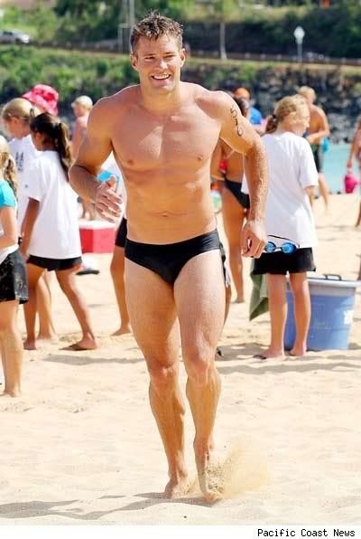 Ryan Reynolds In Speedos