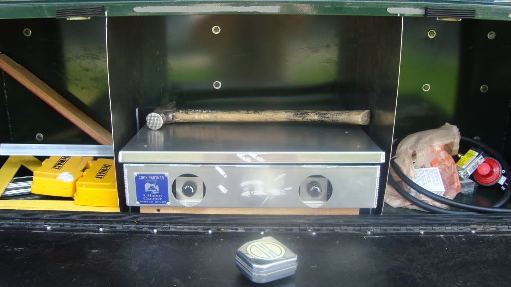 TrailerStove007.jpg