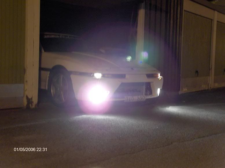 http://i24.photobucket.com/albums/c38/snusaren/minsupra/dimljusp2.jpg