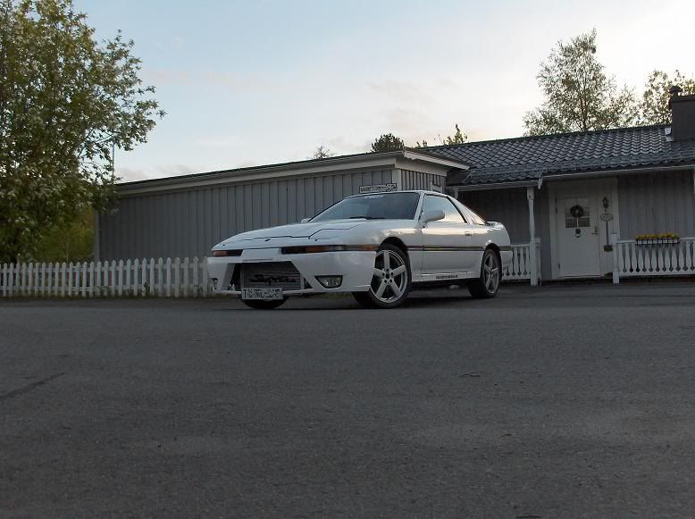 http://i24.photobucket.com/albums/c38/snusaren/minsupra/supran5.jpg