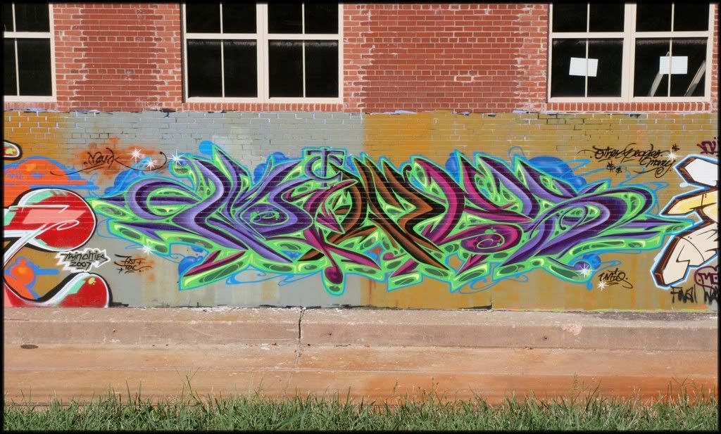 [Image: graff052.jpg]