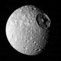 200px-Mimas_moon.jpg