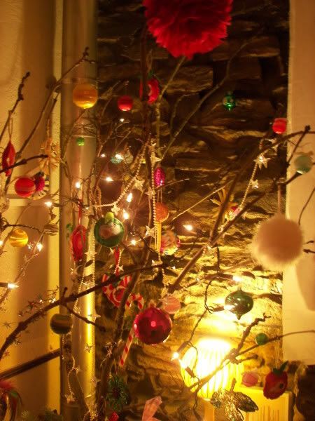 Thrifty Christmas! Recycled Christmas time with the Jones!