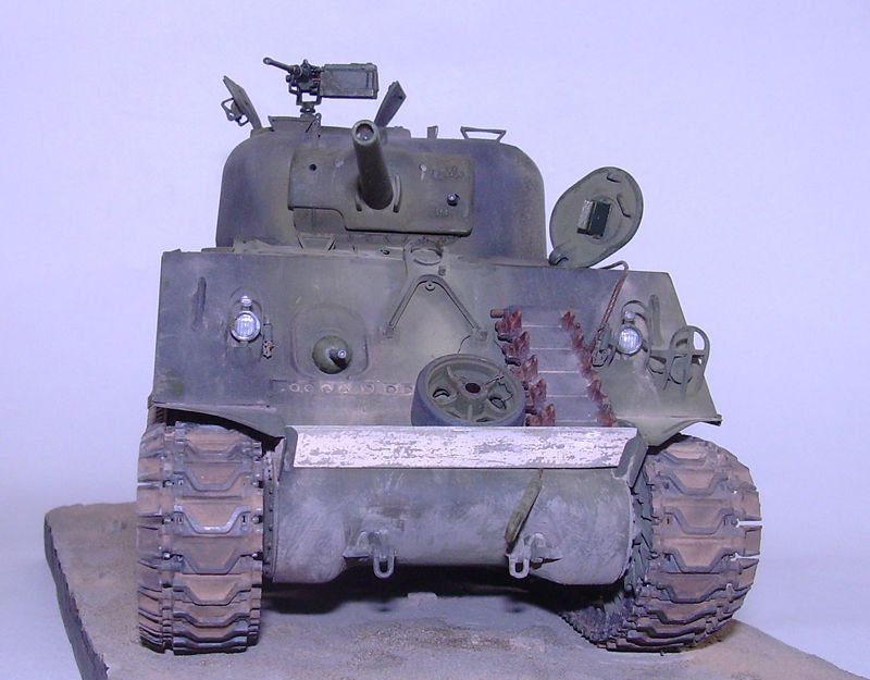 Yoryi (puntocom) - Modelismo y Maquetas - M4A3 75W Sherman - Mesa de ...