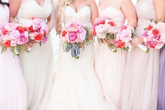 A Colorful Wedding in the Bahamas at Atlantis | The Perfect Palette