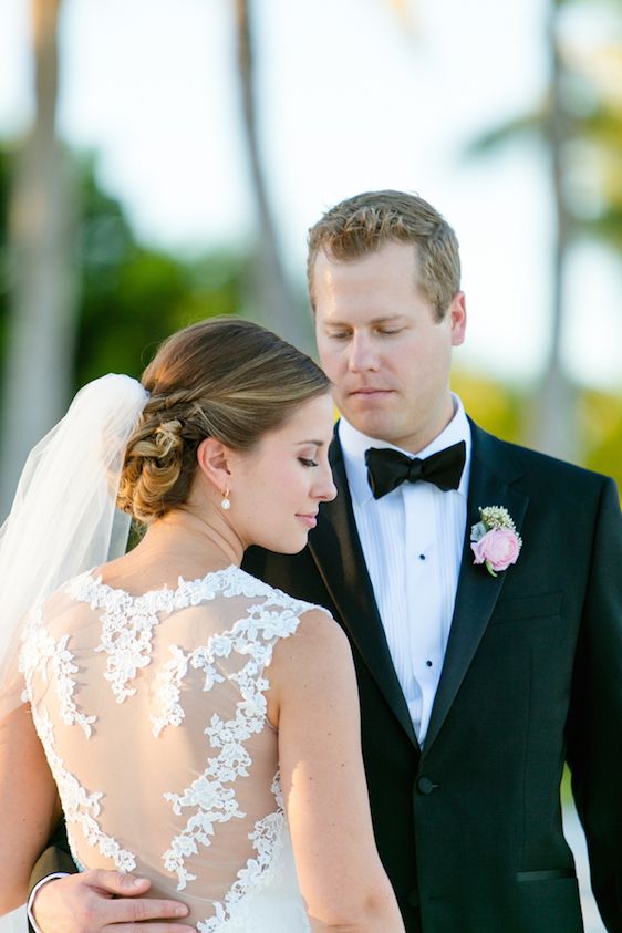 An Ombré Florida Beach Wedding | The Perfect Palette
