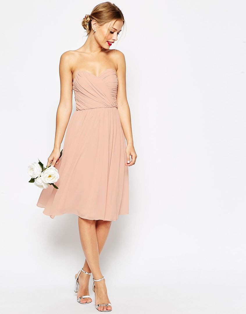 Bridesmaid Dresses that Won't Break the Bank! | The Perfect Palette