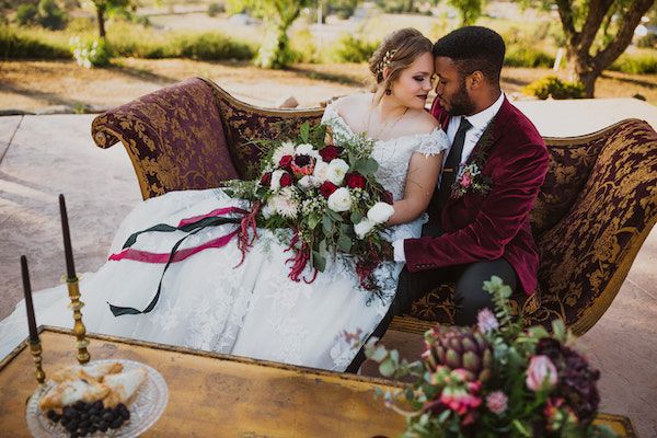  Dark and Moody Temecula California Wedding Inspo