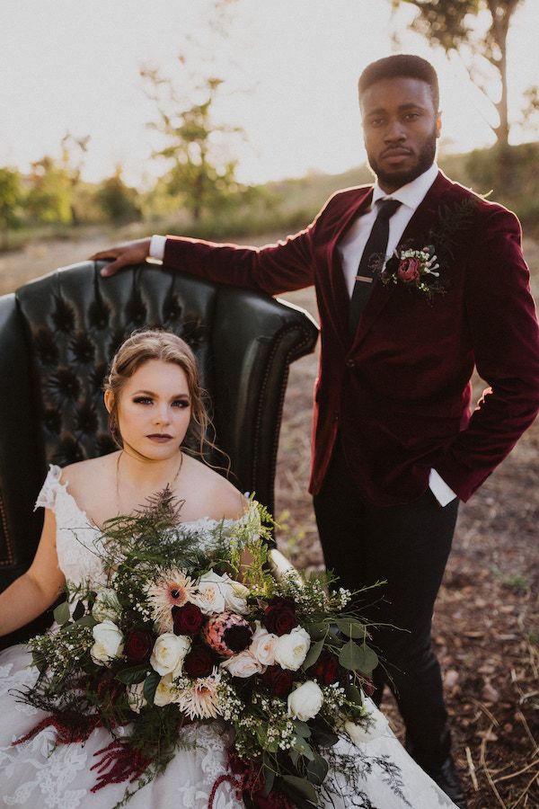  Dark and Moody Temecula California Wedding Inspo