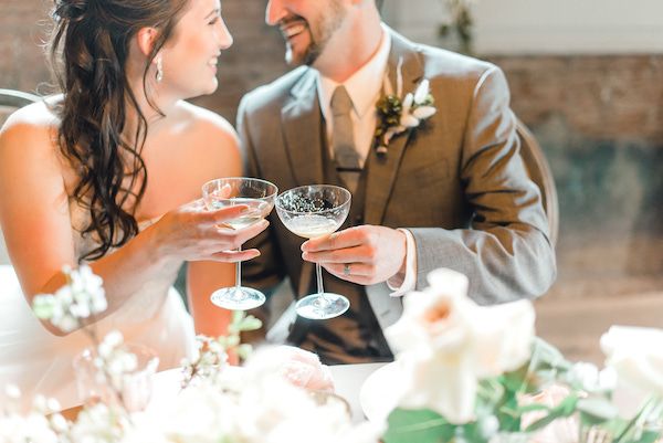  Moody Brewery Wedding Inspo in Pittsburgh